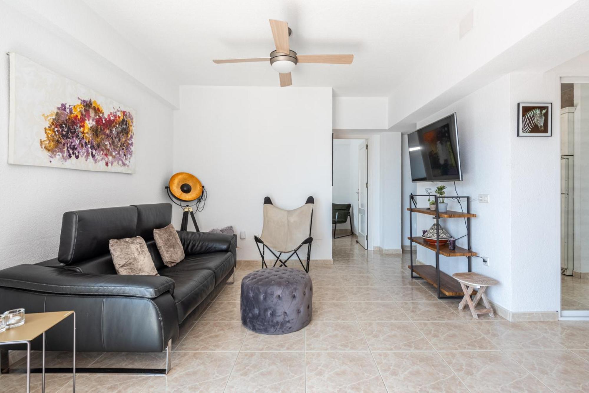 Amazing 2 Bedrooms In Centre Apartment Marbella